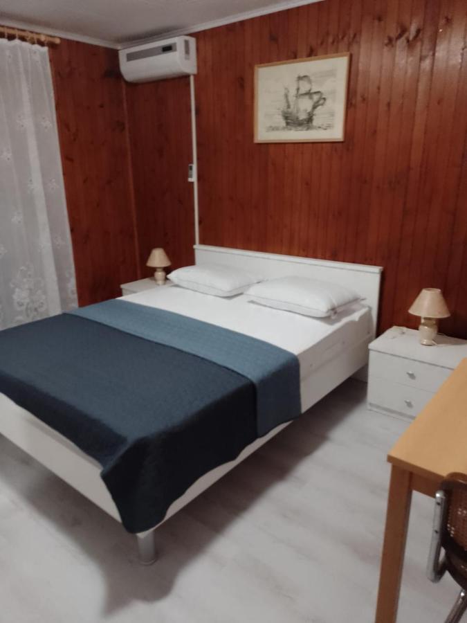 Apartments Petkovic Kuciste Zewnętrze zdjęcie